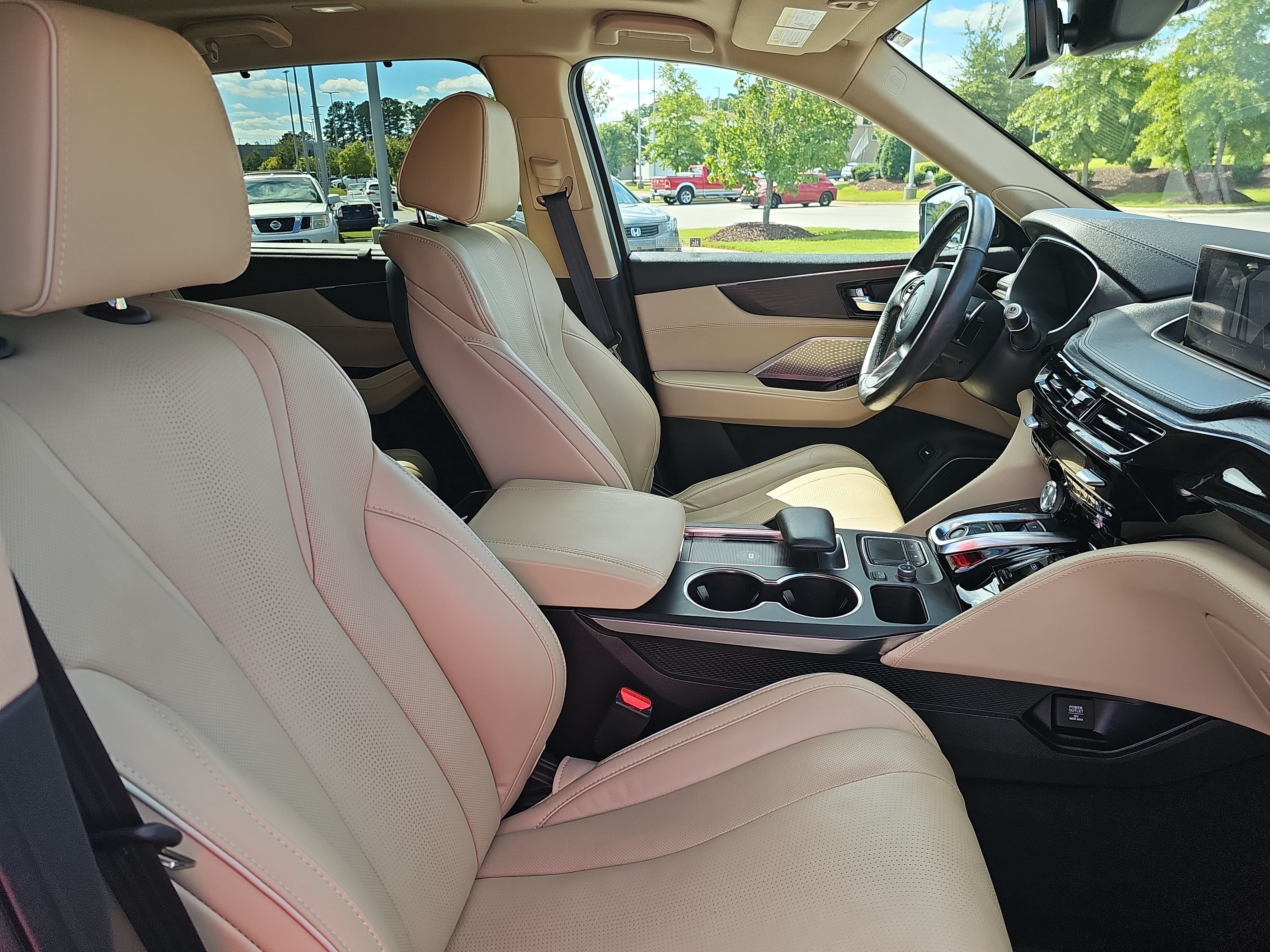 Used 2024 Acura MDX w/ Advance Package AWD/4WD image 10