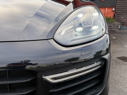 Used 2016 Porsche Cayenne GTS w/ Premium Package Plus AWD/4WD image 5