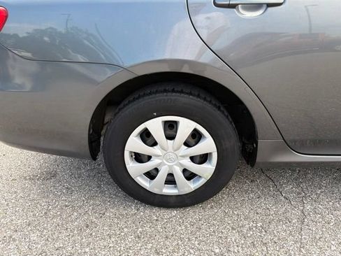 Used 2011 Toyota Corolla LE FWD image 31