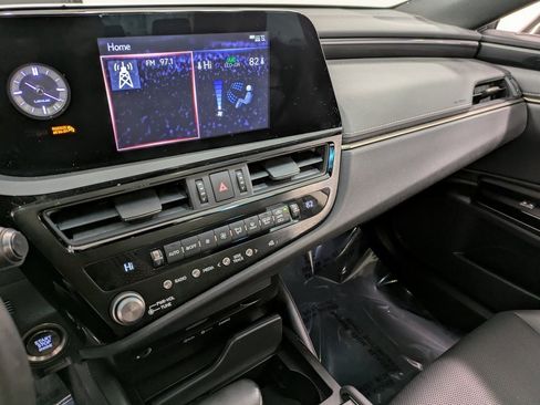 Used 2022 Lexus ES 350 w/ Accessory Package 2 image 11