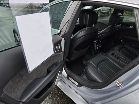 Used 2017 Audi RS 7 Prestige w/ Driver Assistance Package image 15