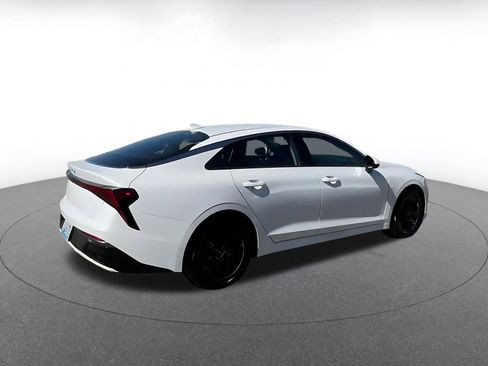Used 2025 Kia K5 LXS image 12