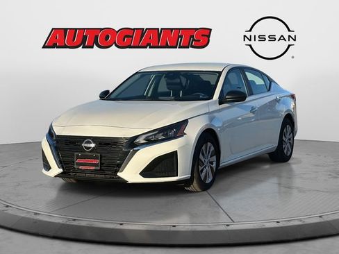 Certified 2025 Nissan Altima 2.5 S image 6