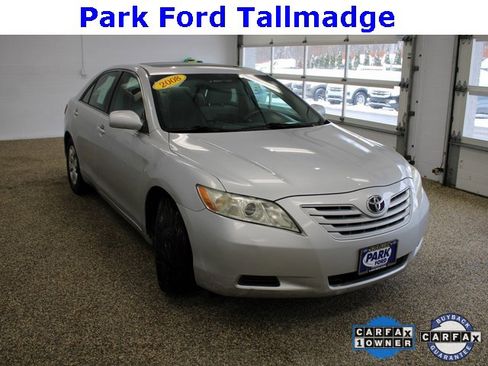 Used 2008 Toyota Camry LE image 8
