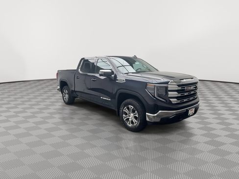 Certified 2023 GMC Sierra 1500 SLE image 36
