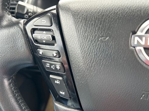 Used 2022 Nissan Armada SL AWD/4WD image 27