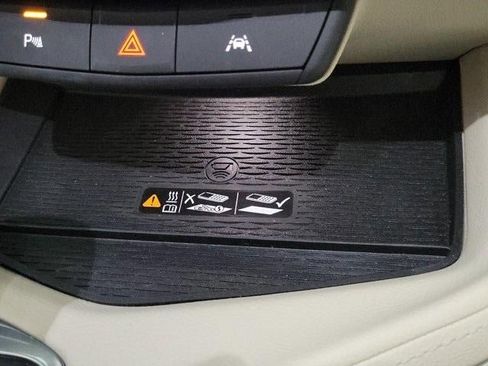 Certified 2024 Cadillac CT4 Luxury image 18