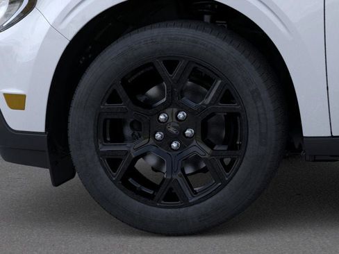 New 2025 Ford Maverick Lariat w/ Black Appearance Package image 20