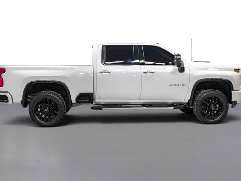 Used 2022 Chevrolet Silverado 2500 LTZ w/ LTZ Convenience Package AWD/4WD image 5