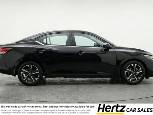Used 2025 Nissan Sentra SV image 1