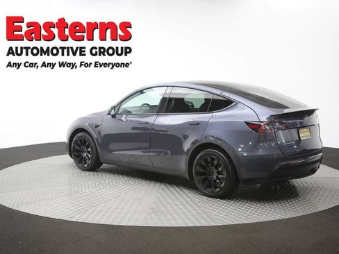 Used 2022 Tesla Model Y Long Range AWD/4WD image 58