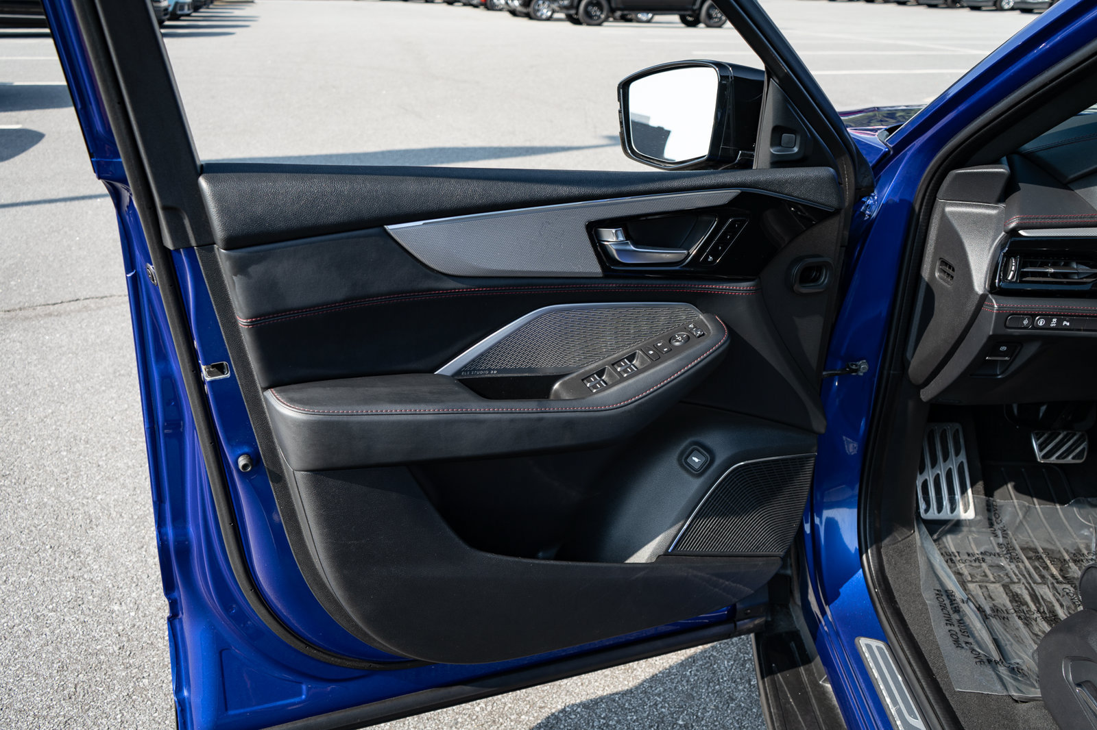 Used 2022 Acura MDX A-Spec AWD/4WD image 17