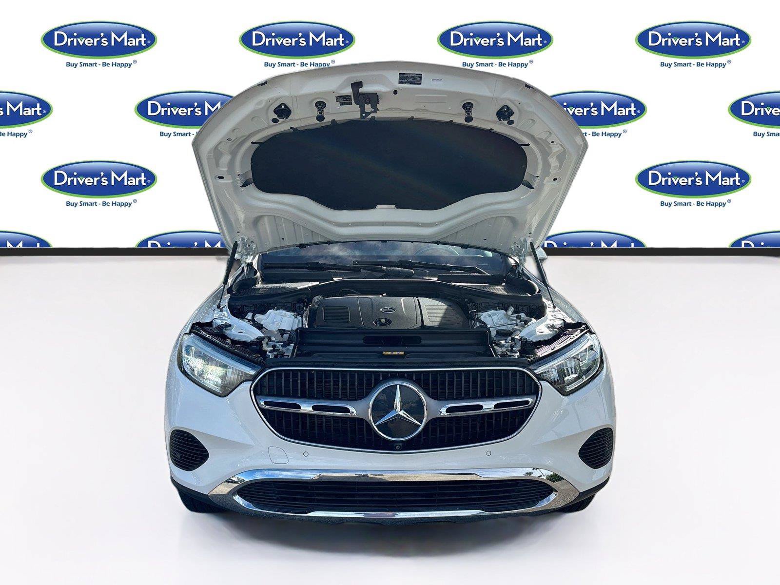 Used 2023 Mercedes-Benz GLC 300 w/ Exclusive Trim Package image 35