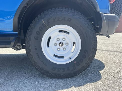 New 2026 Ford Bronco Heritage Edition AWD/4WD image 27