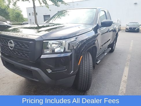 Used 2022 Nissan Frontier S AWD/4WD image 2