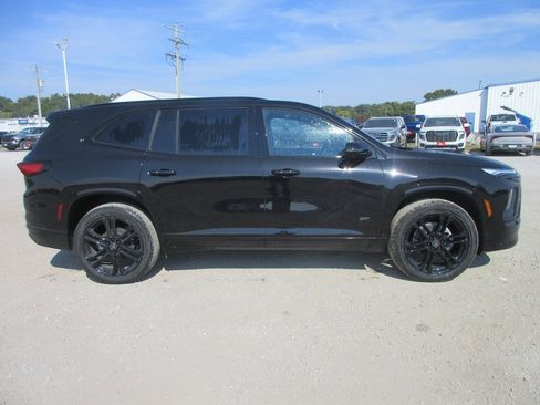 New 2026 Buick Enclave Sport Touring w/ Power Package image 3