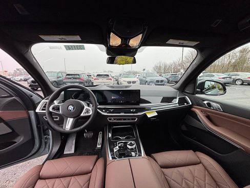 New 2026 BMW X7 xDrive40i w/ Executive Package image 15