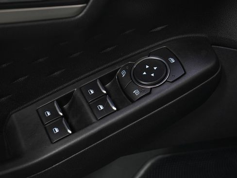 Used 2020 Ford Escape SEL image 22