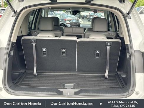 Certified 2025 Honda Pilot EX-L image 6