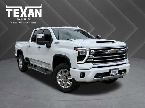 Used 2024 Chevrolet Silverado 3500 High Country w/ Technology Package AWD/4WD image 1