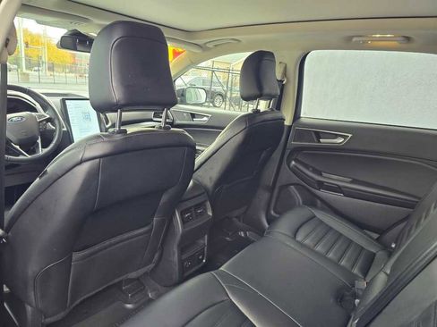 Used 2022 Ford Edge SEL w/ Convenience Package image 25