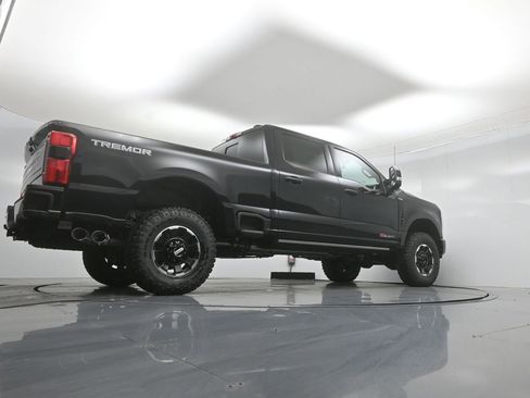 New 2026 Ford F250 Platinum w/ Tremor Off-Road Package AWD/4WD image 50