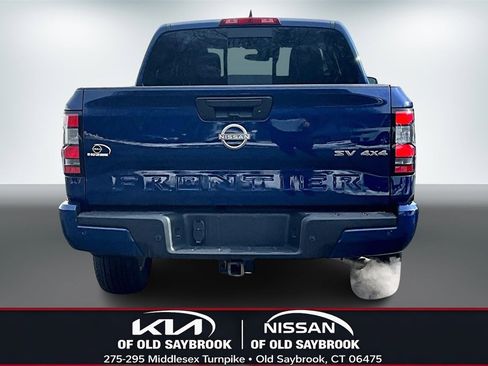 Certified 2023 Nissan Frontier SV w/ SV Convenience Package image 5