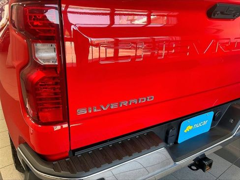 Used 2023 Chevrolet Silverado 1500 LT AWD/4WD image 28