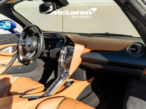 Used 2020 McLaren 720S Luxury image 30