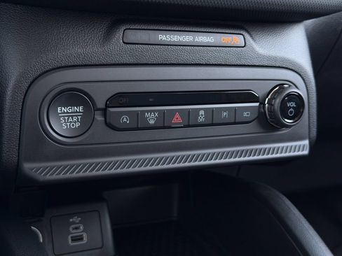 New 2026 Ford Bronco Sport Outer Banks w/ Outer Banks Tech Package+ AWD/4WD image 18