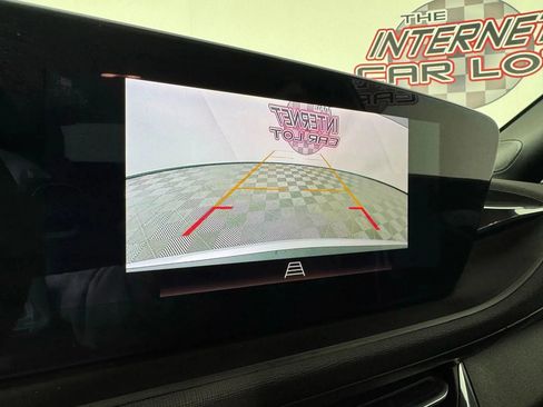 Used 2025 Buick Envista Preferred image 18