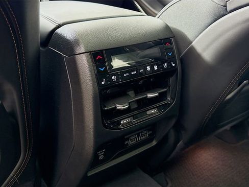 Used 2023 Jeep Grand Cherokee Summit image 27