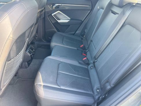 Used 2023 Audi Q3 2.0T Premium w/ Convenience Package image 15