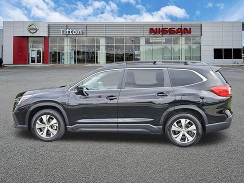 Used 2025 Subaru Ascent Premium AWD/4WD image 7