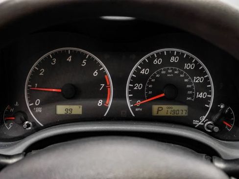 Used 2012 Toyota Corolla LE FWD image 21
