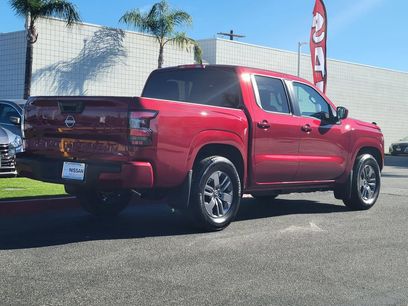 New 2025 Nissan Frontier SV