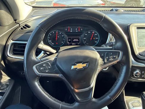 Used 2018 Chevrolet Equinox LT AWD/4WD image 25