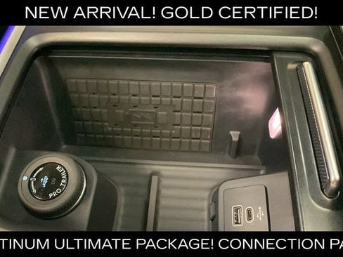 Certified 2025 Ford Expedition Platinum w/ Platinum Ultimate Package AWD/4WD image 47
