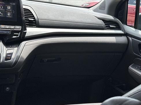Used 2020 Honda Odyssey EX-L image 17