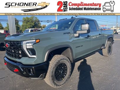 New 2026 Chevrolet Silverado 2500 ZR2 w/ LPO, Dark Essentials Package