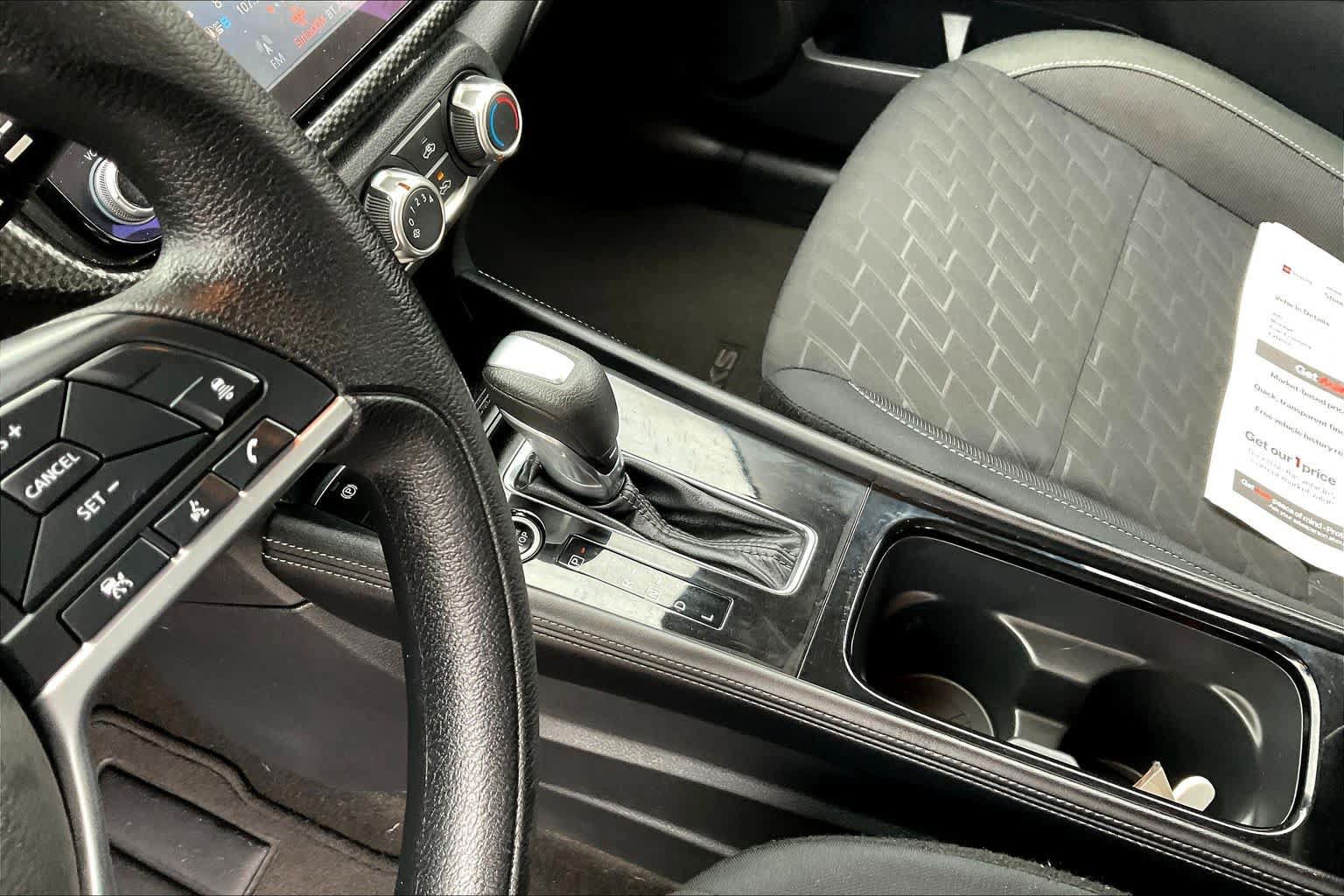 Used 2024 Nissan Kicks SV FWD image 16