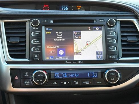 Used 2019 Toyota Highlander Limited image 13