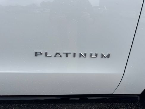 New 2026 Ford Expedition Max Platinum w/ Platinum Ultimate Package AWD/4WD image 16