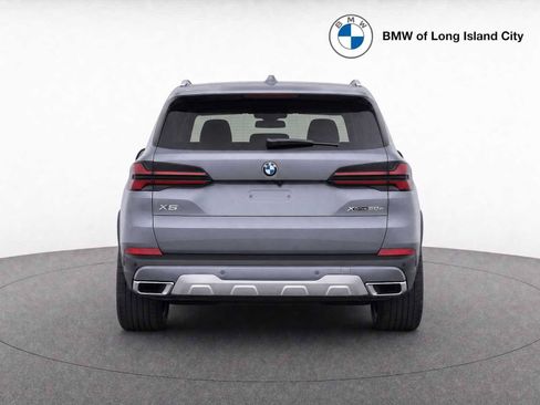 New 2026 BMW X5 xDrive50e w/ Premium Package AWD/4WD image 6