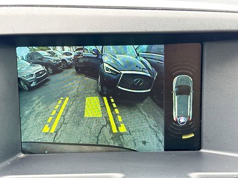 Used 2016 Volvo XC60 T6 w/ Proximity Package image 15