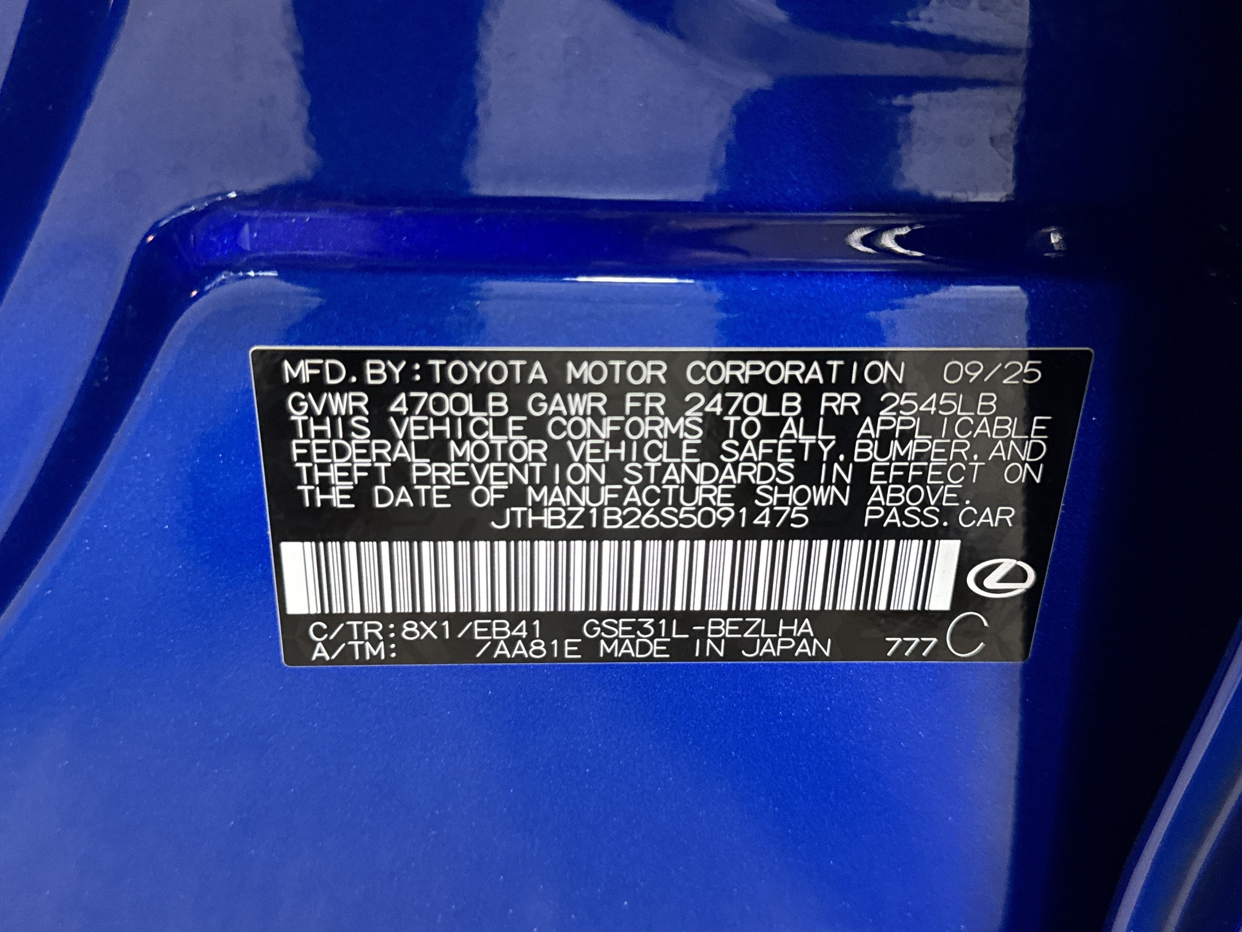 Used 2025 Lexus IS 350 F Sport RWD image 38