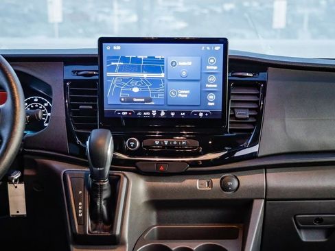 Used 2023 Ford Transit 350 XLT image 14