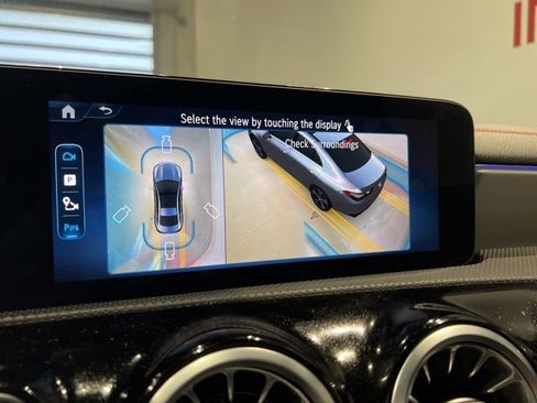 Used 2025 Mercedes-Benz CLA 250 4MATIC image 27