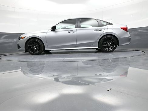 Certified 2024 Honda Civic Sport image 31