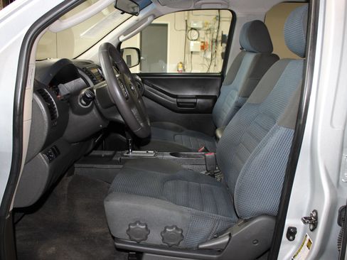 Used 2006 Nissan Xterra Off-Road RWD image 8